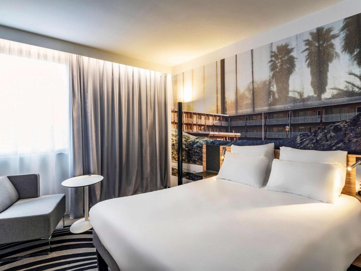 โนโวเทล แซ็งเอเตียน ซองทร์ การ์ ชาโตเครอ Hotel แซงต์-เอเตียน ภายนอก รูปภาพ