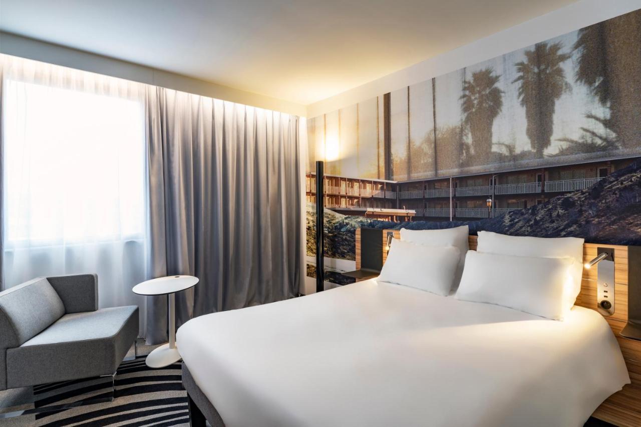 โนโวเทล แซ็งเอเตียน ซองทร์ การ์ ชาโตเครอ Hotel แซงต์-เอเตียน ภายนอก รูปภาพ